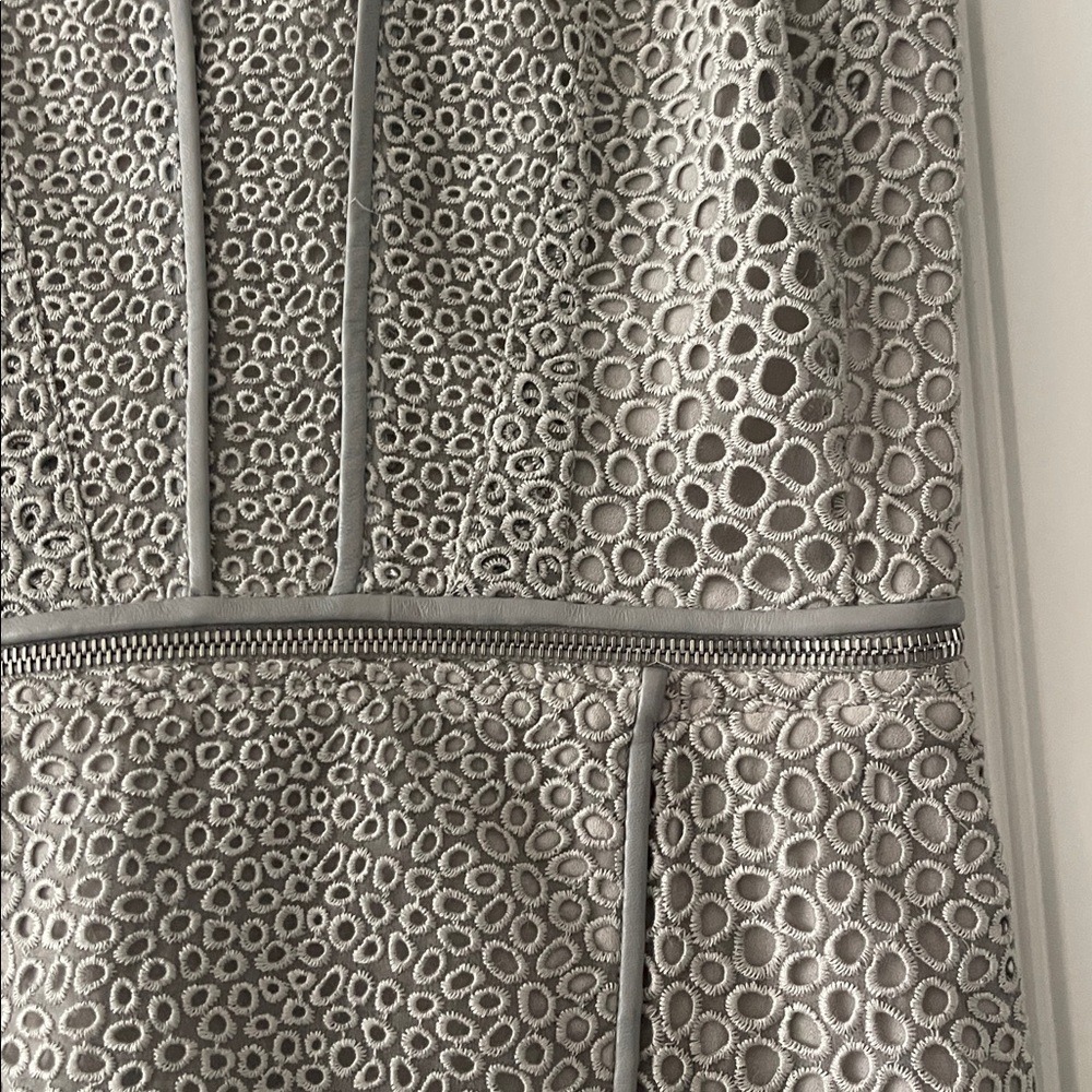 Yigal Azrouel Textured Eyelet Zipper Gray Mini‎ Dress 0 - Picture 5 of 16